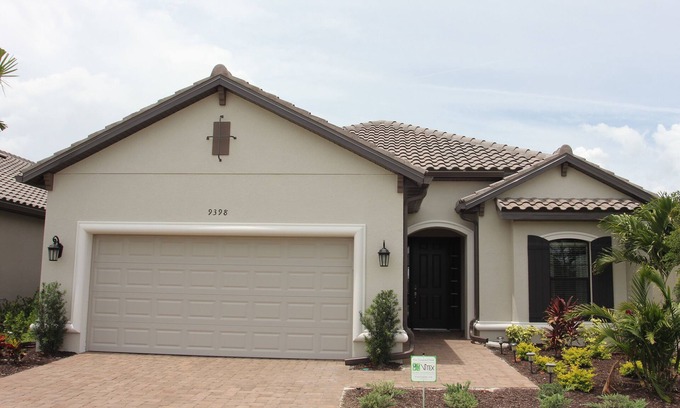 Naples Casa | Hermosa nueva construcción en Esplanade Golf y Country Club en Nápoles, FL