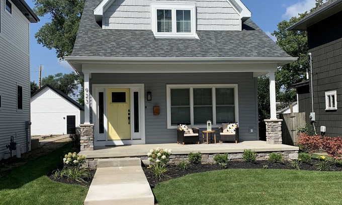 Northeast South Bend Casa | Beautiful NEW home within walking distance to Notre Dame and Eddy Street!