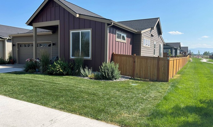 Bozeman Casa | Beautiful & Newer 2/2 single family home in highly sought after Bozeman Montana