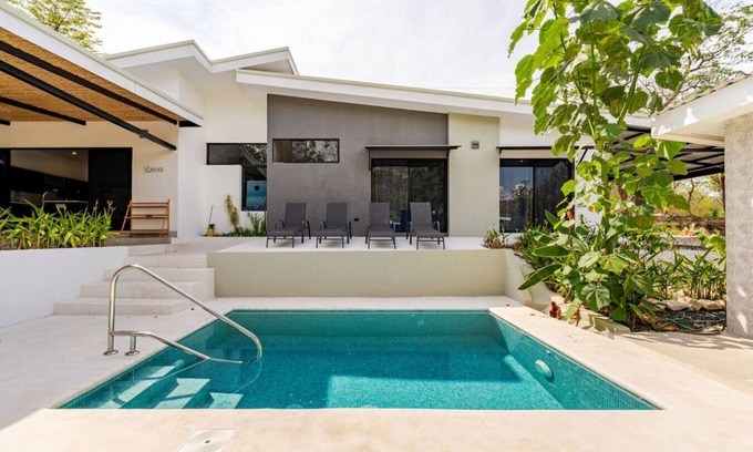 Coco Casa | Beautiful newily built home close to Playas del Coco and Playa Ocotal