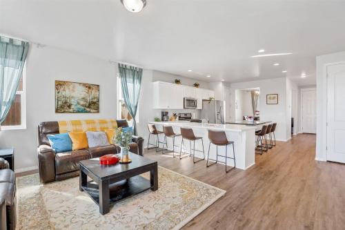 Bellemont Casa | Beautiful Newly Built Home with Central AC