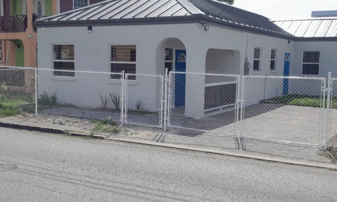 Enterprise Casa | Beautiful, newly built modern 3 bedroom 2 bathroom home