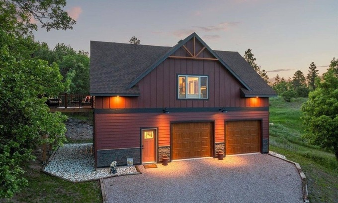 Piedmont Cabina | Beautiful Newly Constructed Cottage with Sauna & Views!