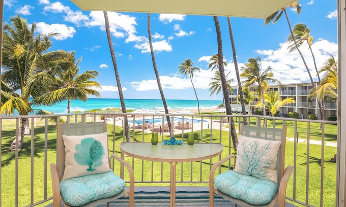 Maili Condominio | Beautiful Oceanfront Condo, Newly Renovated and Amazing Sunsets Every Night!