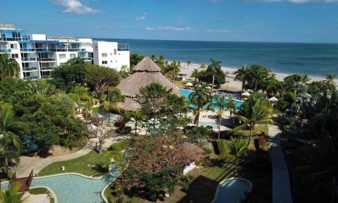 Rio Hato Apartamento | Hermoso Penthouse en Nikki Residences con asombrosa vista al mar!