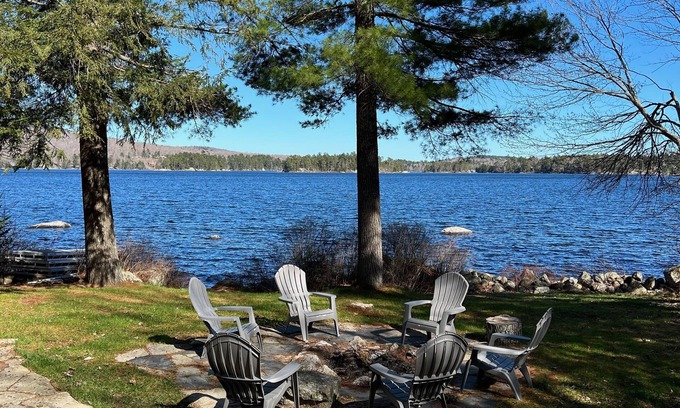 Lucerne-in-Maine Casa | Beautiful Phillips Lake Home.