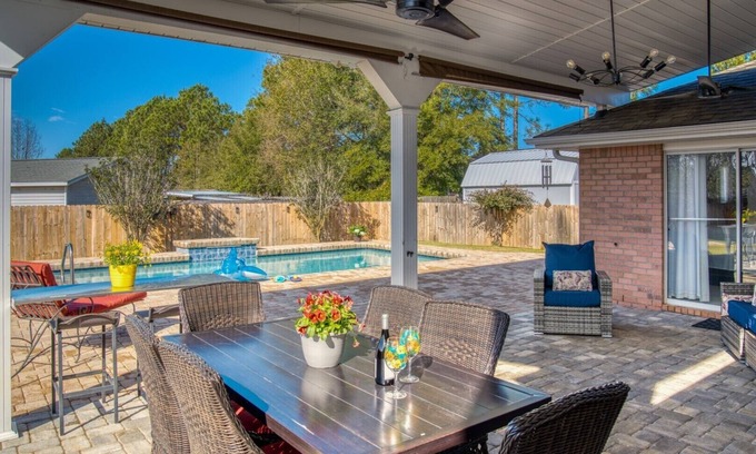 Florida Panhandle Casa | Pool Home a 10 minutos de la playa