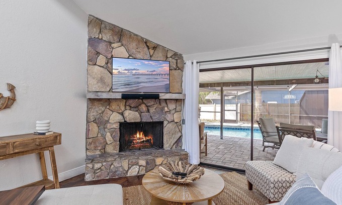 Lake Sarasota Casa | Beautiful, Pool Home Close to Beach, Golf, UTC