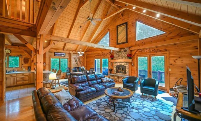 Wardsboro Casa | Hermoso poste y viga a casa entre Stratton y Mount Snow