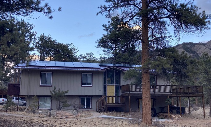 Carriage Hills Apartamento | Beautiful private ADU w/views and 5min from downtown Estes