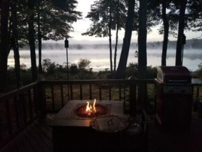 Pocono Pines Casa | Beautiful Private Community Lakefront Rustic/ Modern Style Townhouse (Pinecrest)
