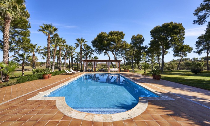 Can Picafort Villa | Hermosa villa privada para hasta 12 personas
