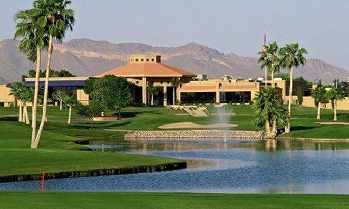 Alta Mesa Casa | Hermoso complejo de campo de golf privado con golfeo privado piscina y jacuzzi.