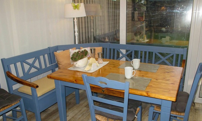 Wandlitz Casa | Estupenda casa de vacaciones privada para 2 personas con TV, patio y aparcamiento