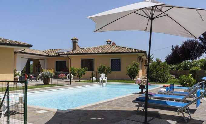 Marta Casa | Estupenda casa de vacaciones privada con piscina privada, A/C, WIFI, patio y aparcamiento