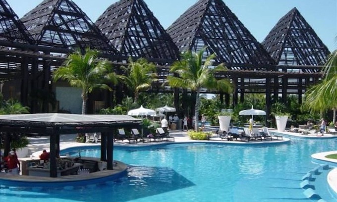 Puerto Juarez Complejo | Hermosa propiedad en Grand Mayan Vacation - 1 hab, 2 adultos, 2 niños