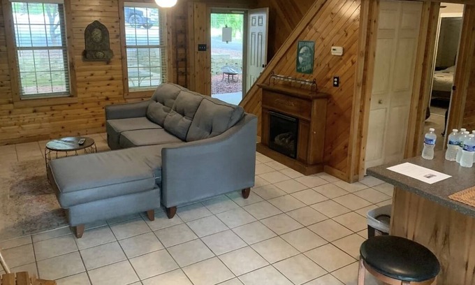 Nineveh Casa | Beautiful property on Sweetwater lake