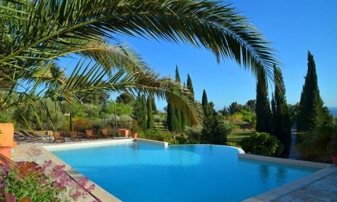 Ceyreste Casa | Beautiful Provencal house, 100m². Magnificent sea view, Swimming pool, Spa, Golf