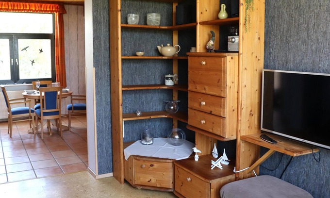Dunum Apartamento | Beautiful, quietly located vacation apartment in Dunum