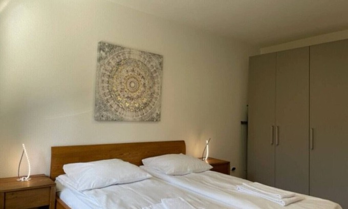 Hirslanden Apartamento | Beautiful, quite and very central 2BR flat (Sky3)