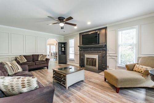 Fuquay-Varina Casa | Beautiful recently updated 3bed and 2bath ranch