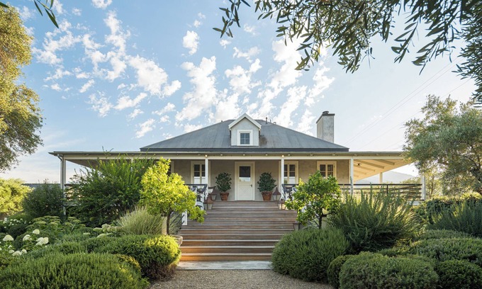 Rutherford Casa | Beautiful, relaxing retreat in the heart of Rutherford.