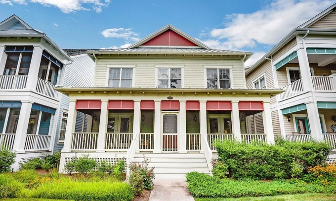 Long Neck Casa | Beautiful & Relaxing Vacation Home with all amenities