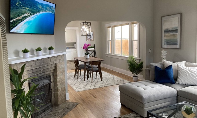 Del Norte Casa | Beautiful remodeled 2 bedroom home near the Rio Grande river