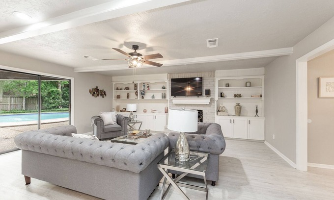 Taylor Lake Village Casa | Beautiful Renovated Claer Lake 5bedroom with pool