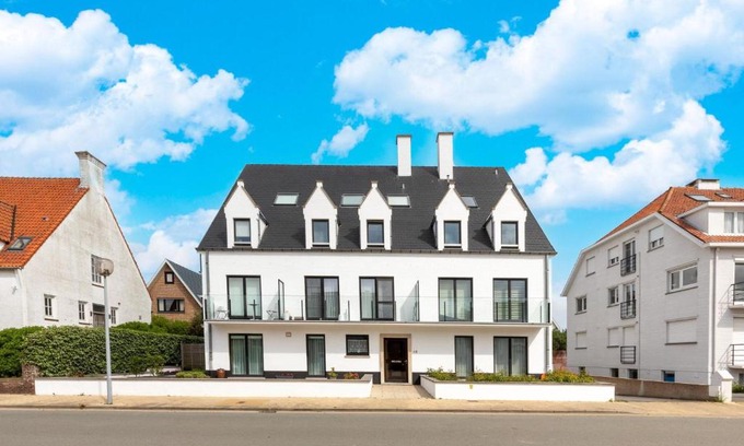 Lissewege Apartamento | Beautiful renovated studio in Zeebrugge on the beach