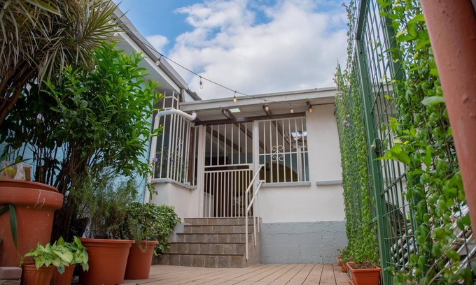 Agonía Casa | Hermosa casa clásica restaurada en el corazón de Alajuela