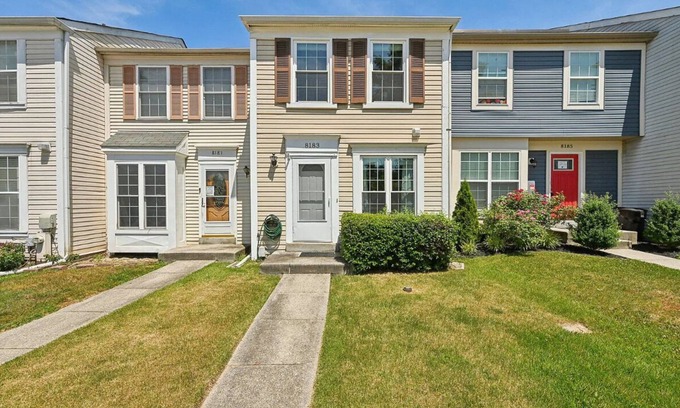 South Gate Casa | Beautiful room in townhouse with wifi and central air conditioning