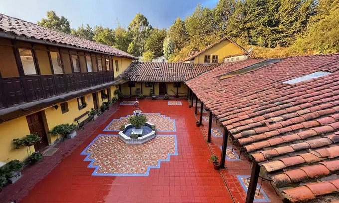 Cusco Historic Center Apartamento | HERMOSA HABITACION CON VISTA AL BOSQUE