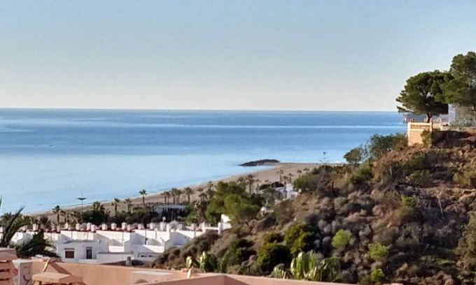 Ventanicas-El Cantal Apartamento | Beautiful sea-view apartment a few minutes from the beach and facilities