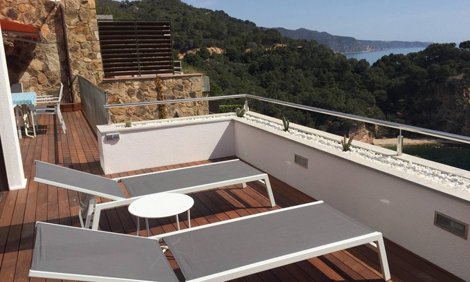 La Pola I Giverola Villa | Hermoso paseo marítimo