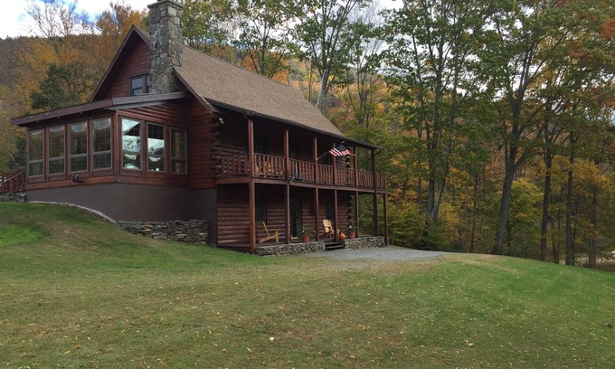 Fishs Eddy Cabina | Hermosa, Aislado River View Chalet para las vacaciones perfectas Get Away