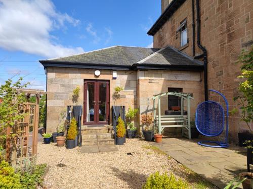 Glasgow Apartamento | Beautiful self contained apartment with garden