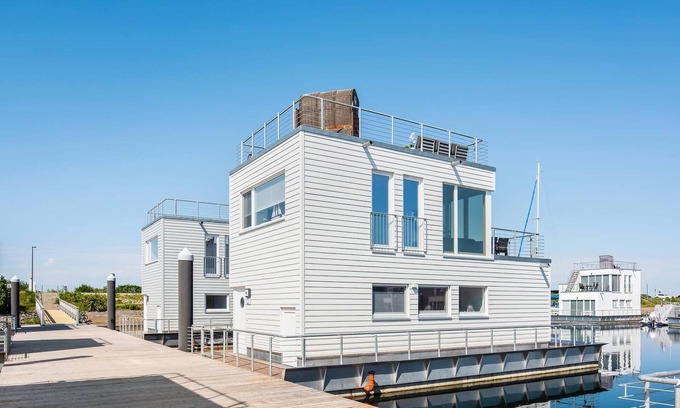 Olpenitz Alquiler De Eote | Hermoso barco en Olpenitz con sauna