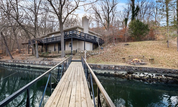 Camdenton Casa | Beautiful spacious lake front home in quiet cove with dock
