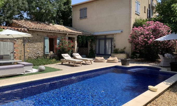 Laurens Casa | Hermosa y espaciosa viticultores tradicionales de piedra casa + piscina, 4 camas, 3 baños