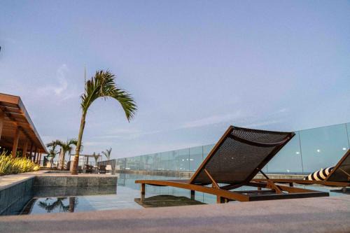 Armacao Apartamento | Beautiful Studio Apartment with City & Beach View