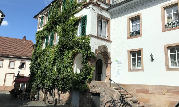 Landstuhl Apartamento | Beautiful Studio by Landsthul Marktplatz