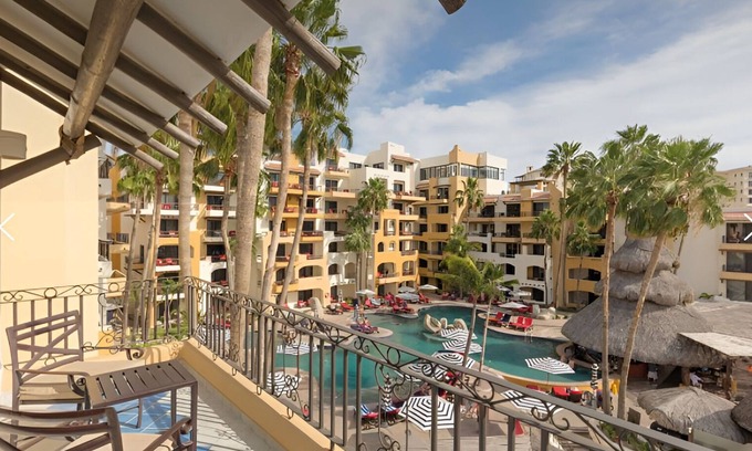 Centro Complejo | Beautiful Studio at the Marina in Cabo San Lucas