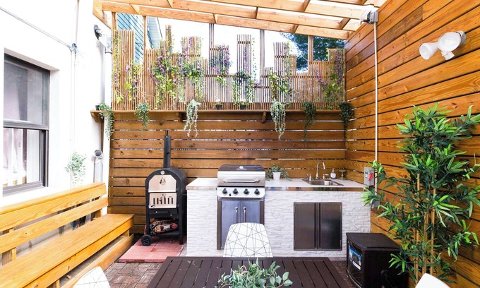 East Flushing Apartamento | Beautiful Studio with Free Laundry and Rooftop Terrace Access