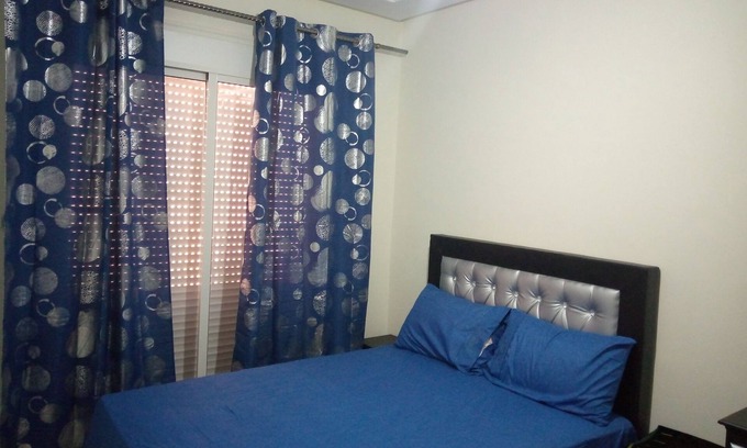 Agadir Apartamento | Beautiful Studio with King bed and Free parking