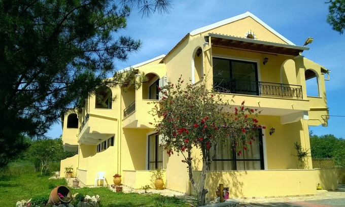 Melikia Casa | Hermosos estudios en una zona verde y tranquila, cerca de la playa en la isla de Corfú