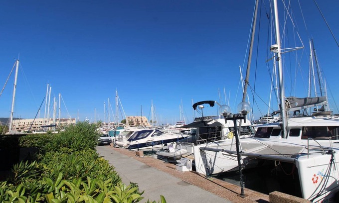 Port Cogolin Apartamento | Beautiful T2 Apartment – Les 2 Voiles Residence at Marines de Cogolin