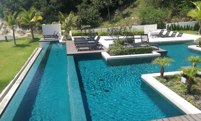 Rio Mar Villa | Hermosa casa de pueblo en condominio de playa con piscina