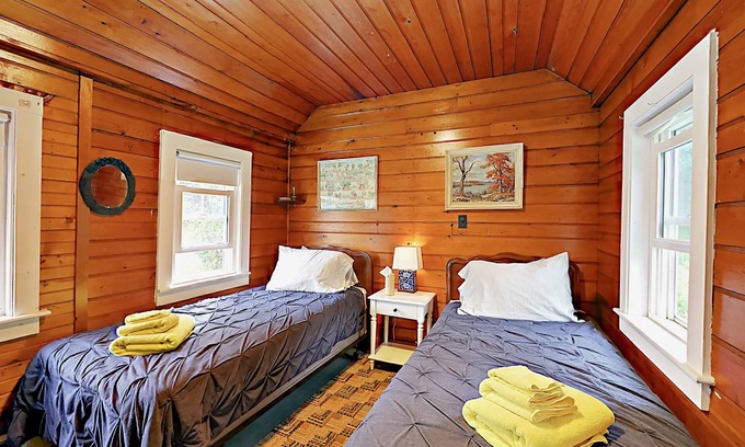 Georgetown Casa | Hermoso, tradicional Maine casa con gran porche, Arena Beach, Y vista al agua