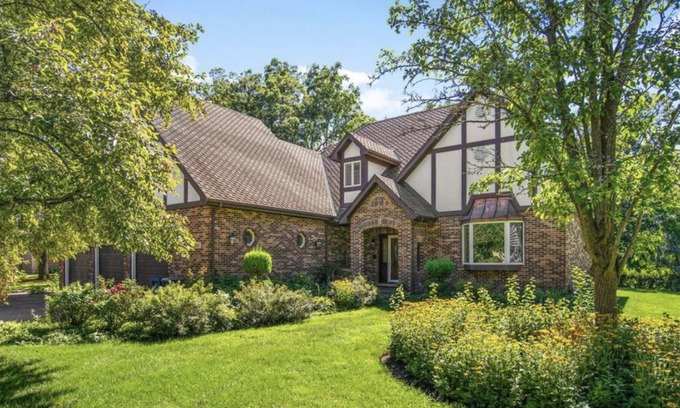 Bartlett Casa | Beautiful Tudor Style Home